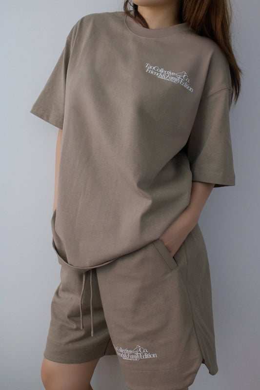 Friends&Family Tee- Stone