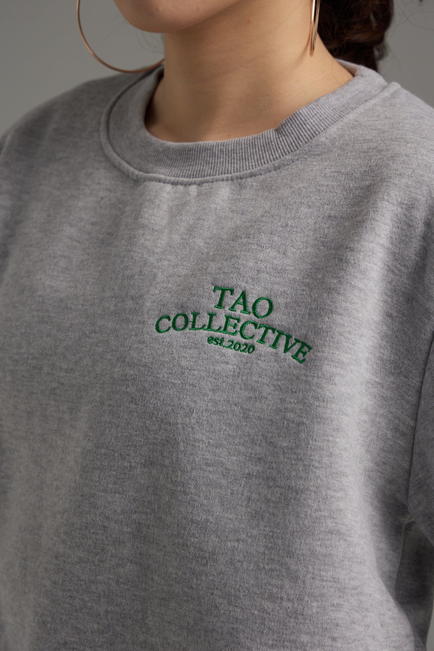 Signature Crewneck - Warm Gray